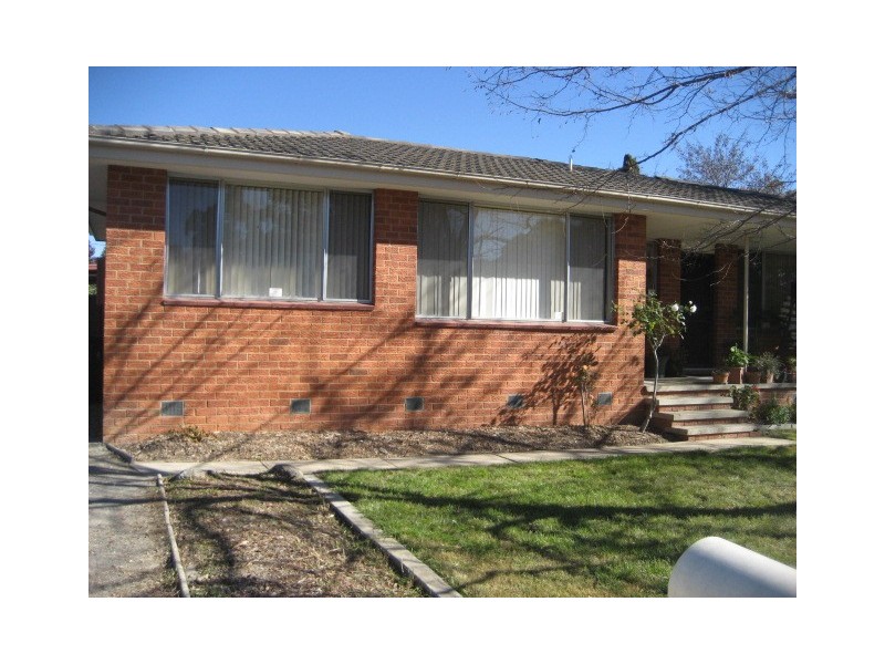 2A Fullagar Crescent, Higgins ACT 2615