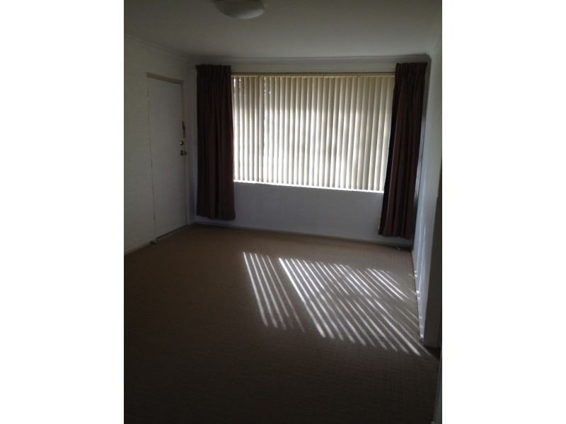 2A Fullagar Crescent, Higgins ACT 2615