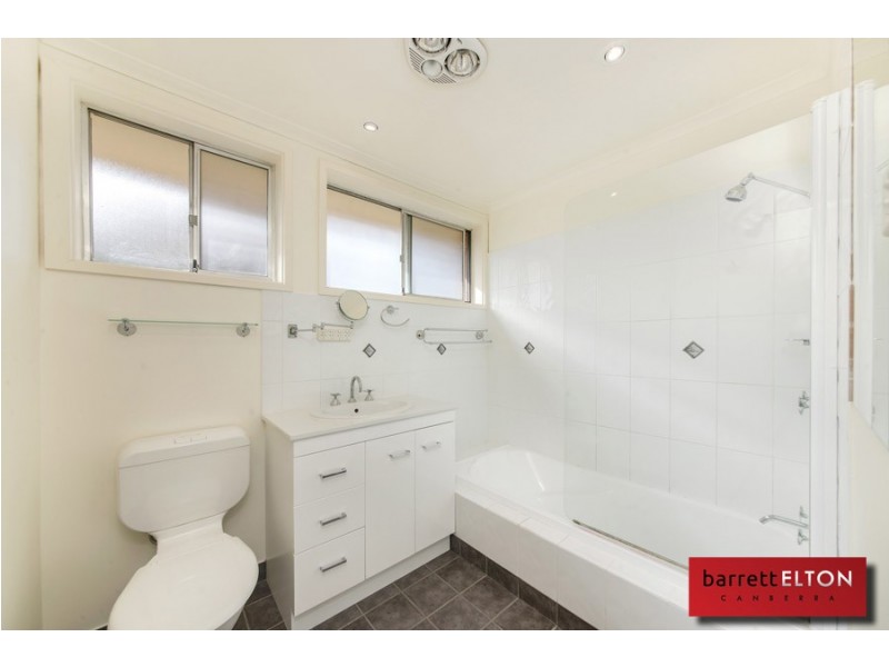 117 Chuculba Crescent, Giralang ACT 2617