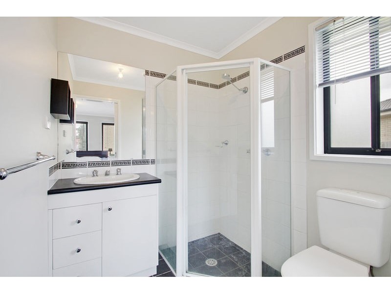 12 Lovely Close, Dunlop ACT 2615