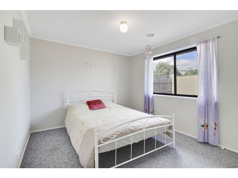 12 Lovely Close, Dunlop ACT 2615