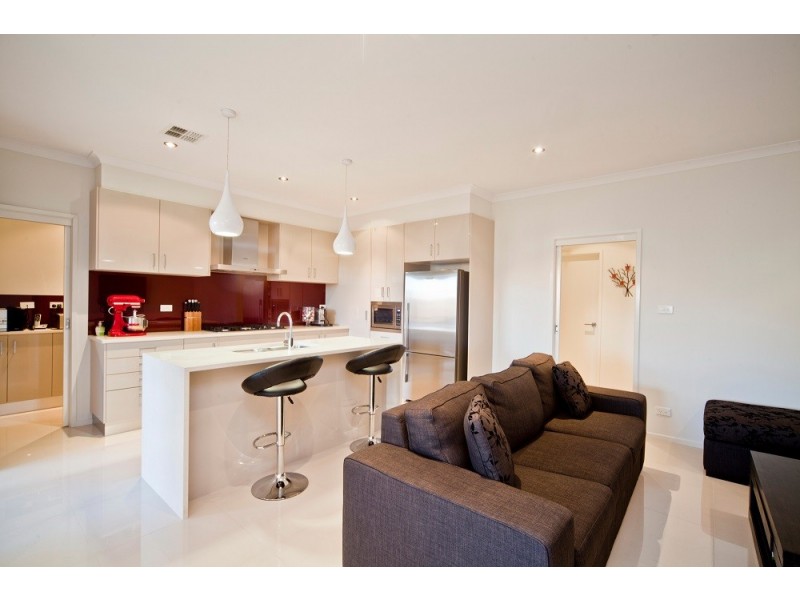 67 Stowport Avenue, Crace ACT 2911