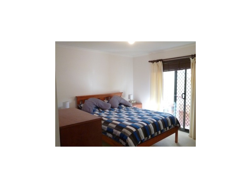 32 Polwarth Street, Dunlop ACT 2615