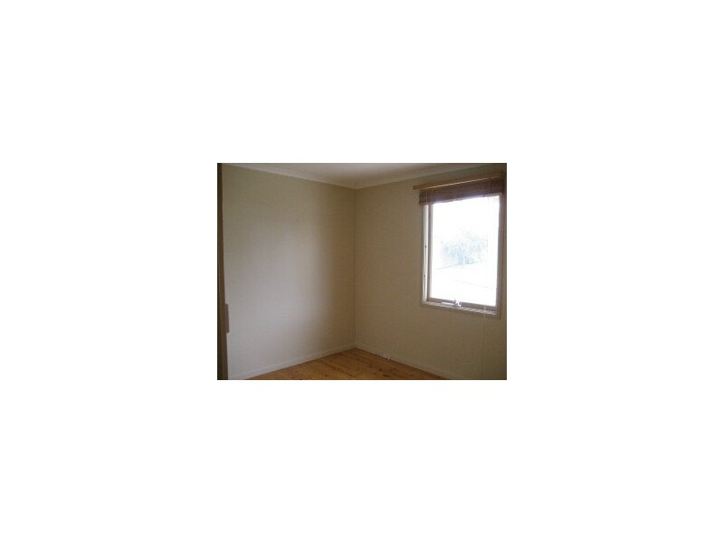 76 O’Loghlen Street, Latham ACT 2615