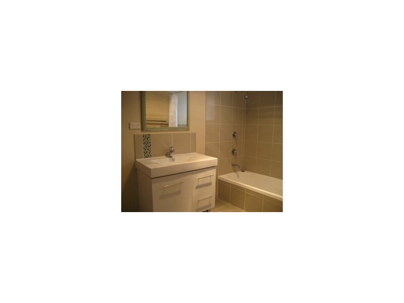 76 O’Loghlen Street, Latham ACT 2615