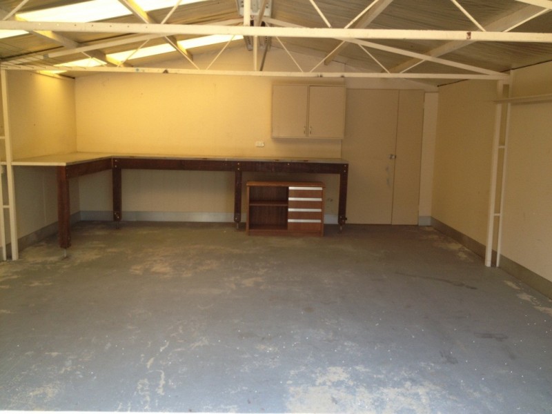 76 O’Loghlen Street, Latham ACT 2615