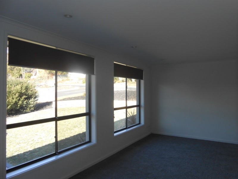 1 Moir Place, Fraser ACT 2615