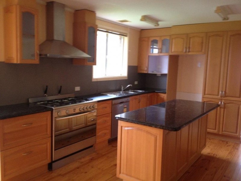 16 Trumper Street, Holt ACT 2615