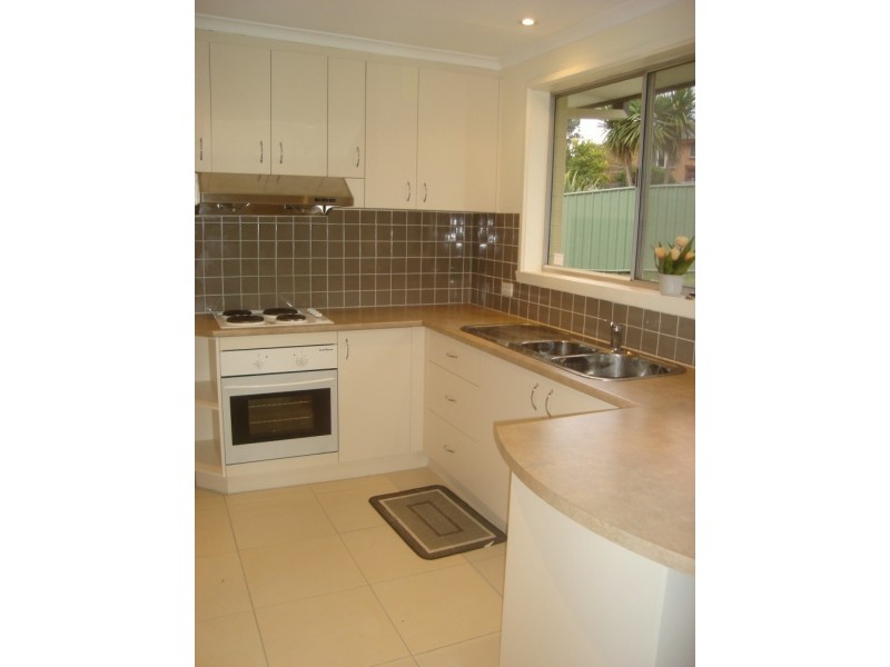 70 Degraves Crescent, Wanniassa ACT 2903
