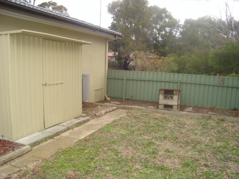 70 Degraves Crescent, Wanniassa ACT 2903