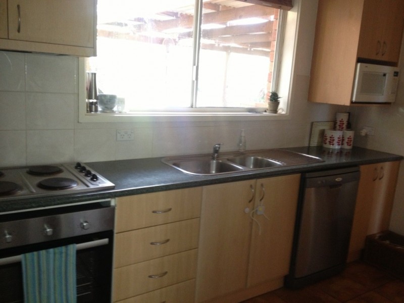 1 Searle Place, Holt ACT 2615