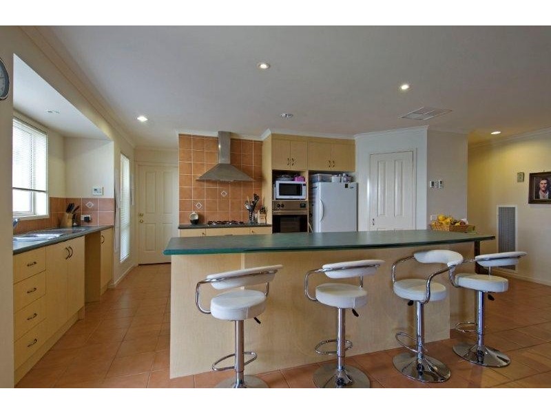 18 Ikara Close, Dunlop ACT 2615