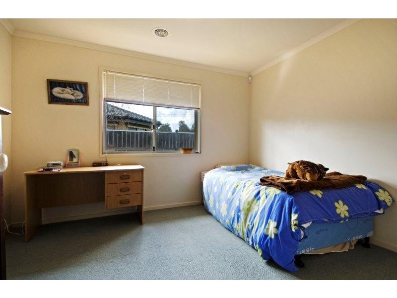 18 Ikara Close, Dunlop ACT 2615