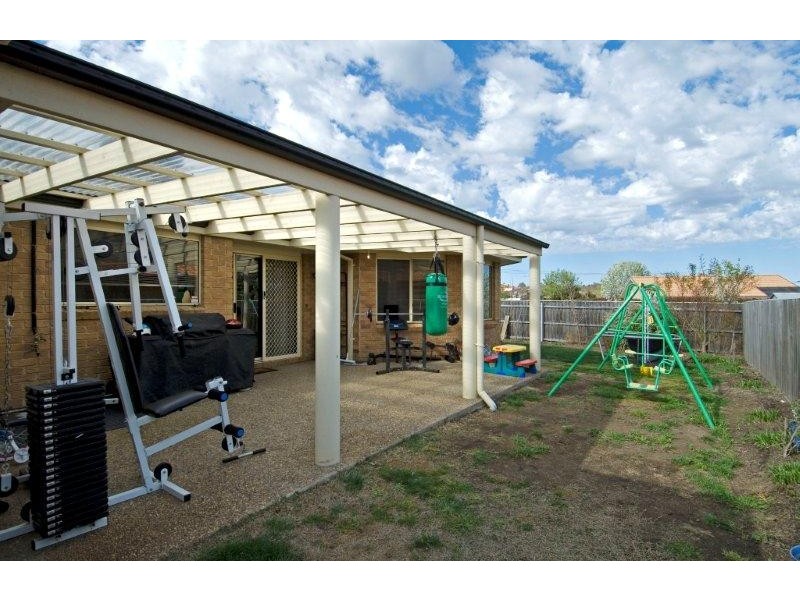 18 Ikara Close, Dunlop ACT 2615