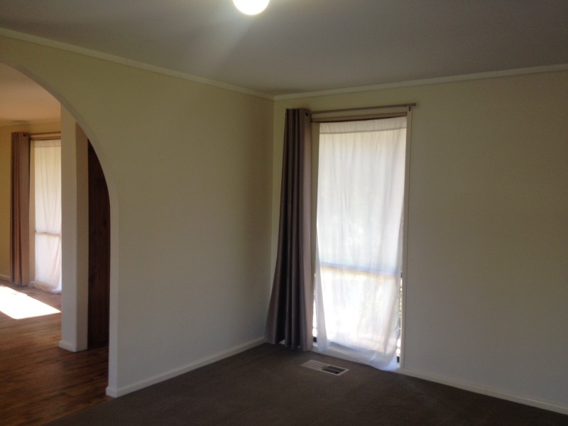 35 McConnel Crescent, Kambah ACT 2902