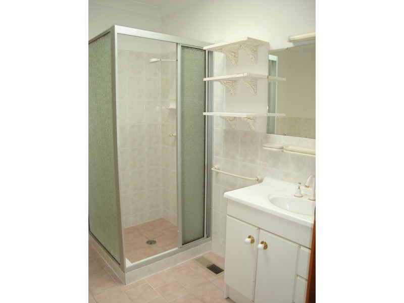 8 Minnett Close, Gordon ACT 2906