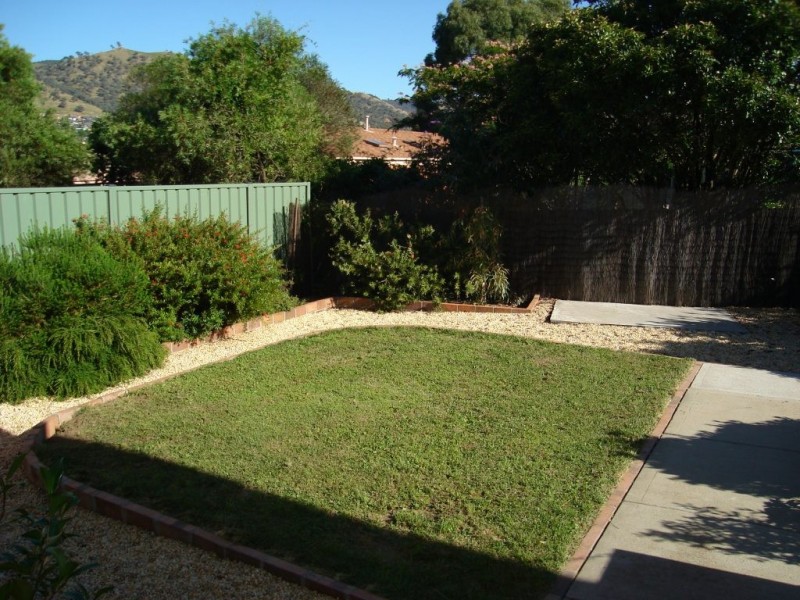 8 Minnett Close, Gordon ACT 2906