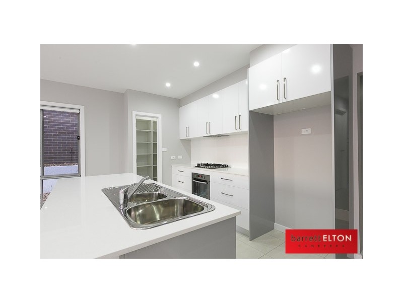 67 Bieundurry Street, Bonner ACT 2914