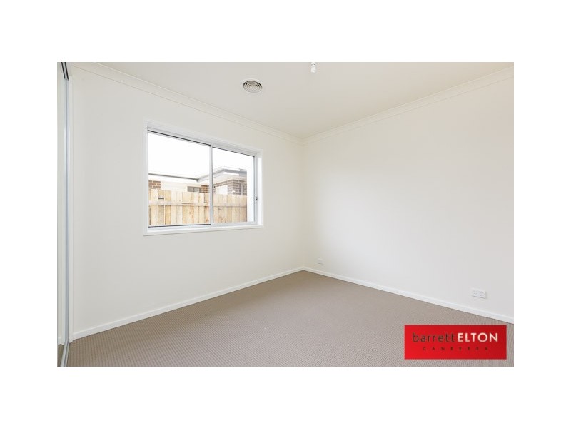 37 Langtree Crescent, Crace ACT 2911