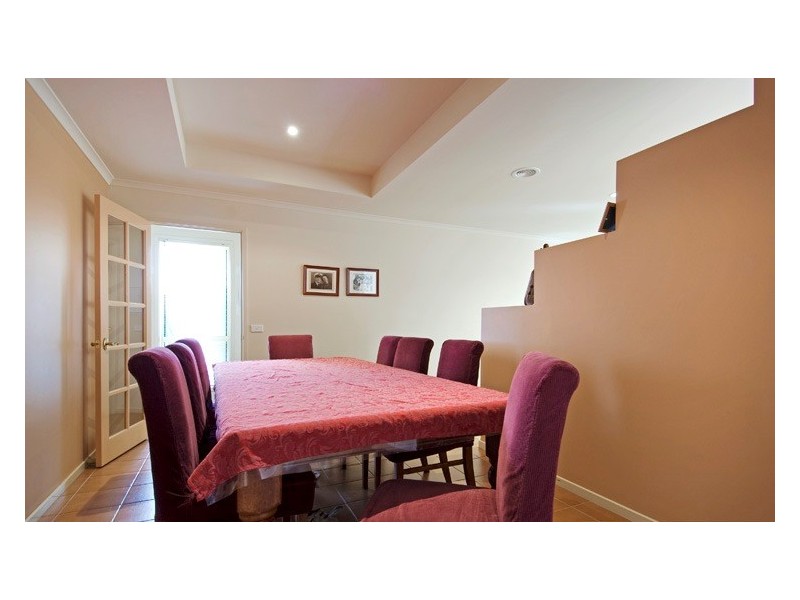 18 Ikara Close, Dunlop ACT 2615