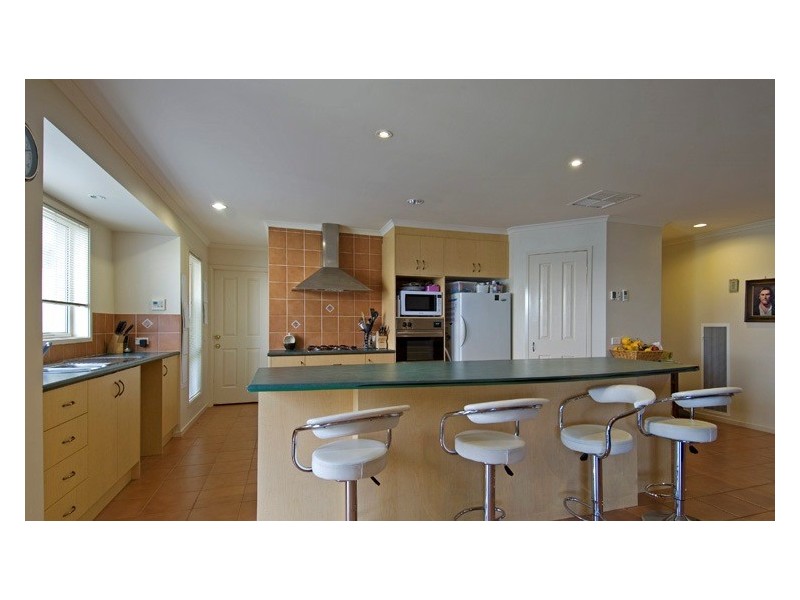 18 Ikara Close, Dunlop ACT 2615