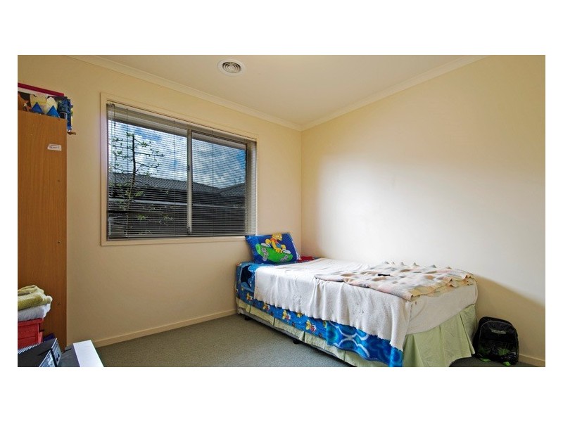 18 Ikara Close, Dunlop ACT 2615