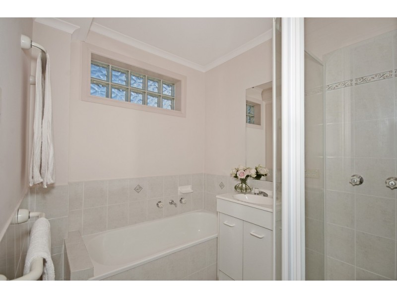 2 Watchorn Close, Holt ACT 2615
