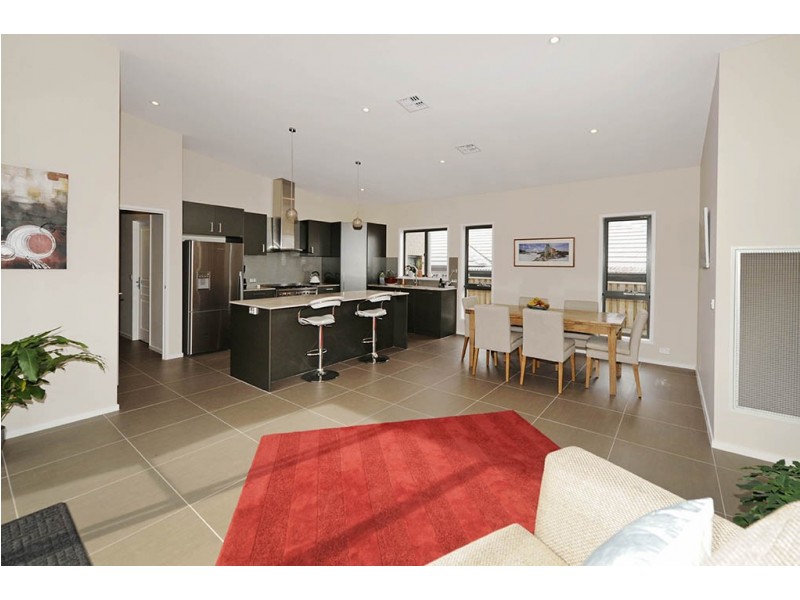 9 Gourgaud Street, Casey ACT 2913