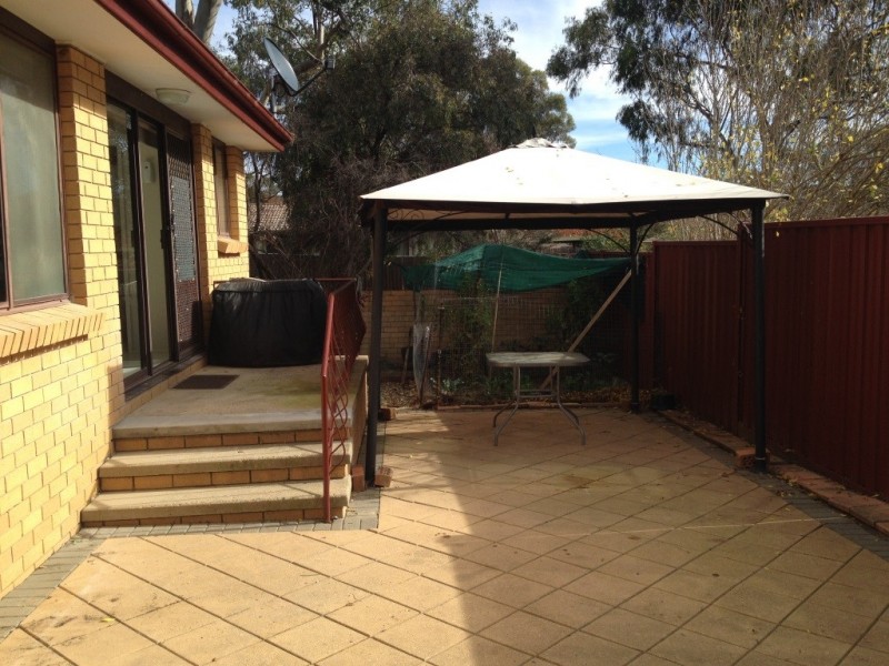 1 Biggs Place, Holt ACT 2615