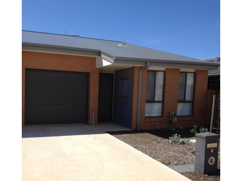 6 Stang Place, Macgregor ACT 2615