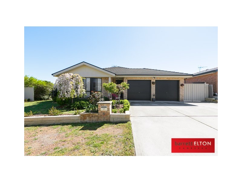 6 Fairlight Street, Dunlop ACT 2615