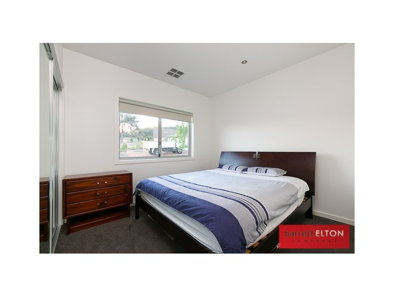 6 Kevin Curtis Crescent, Casey ACT 2913