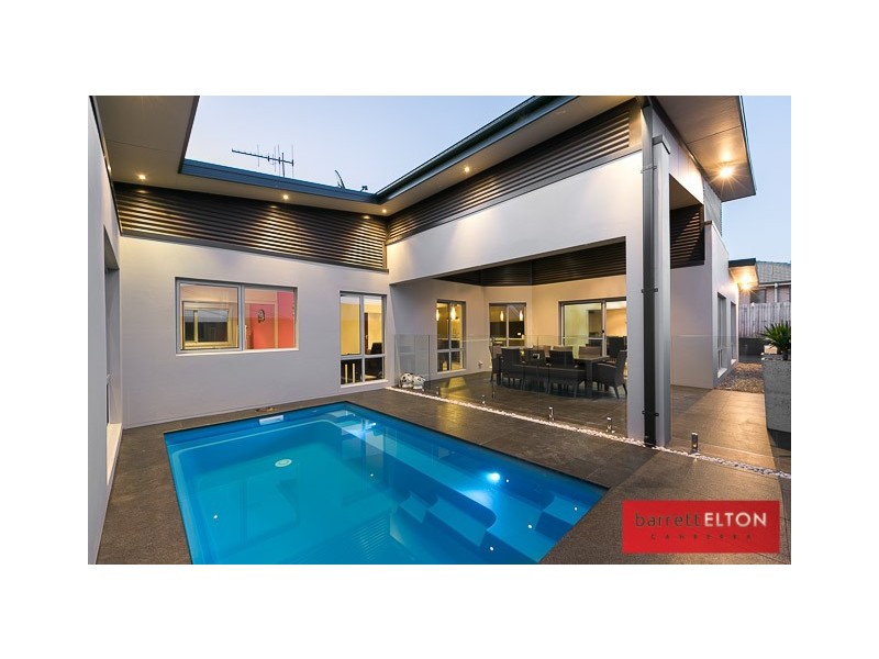 6 Kevin Curtis Crescent, Casey ACT 2913