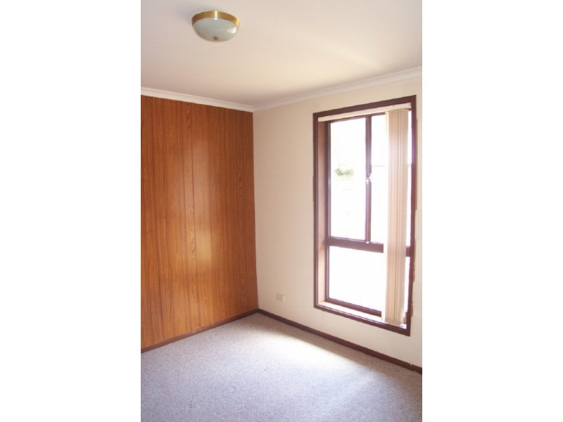 353 Southern Cross Drive, Holt ACT 2615