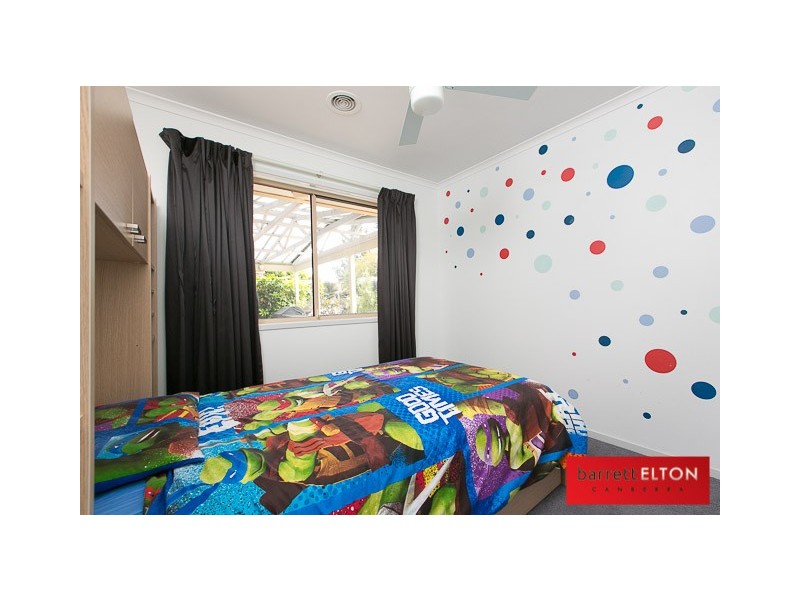 18 Laptz Close, Palmerston ACT 2913