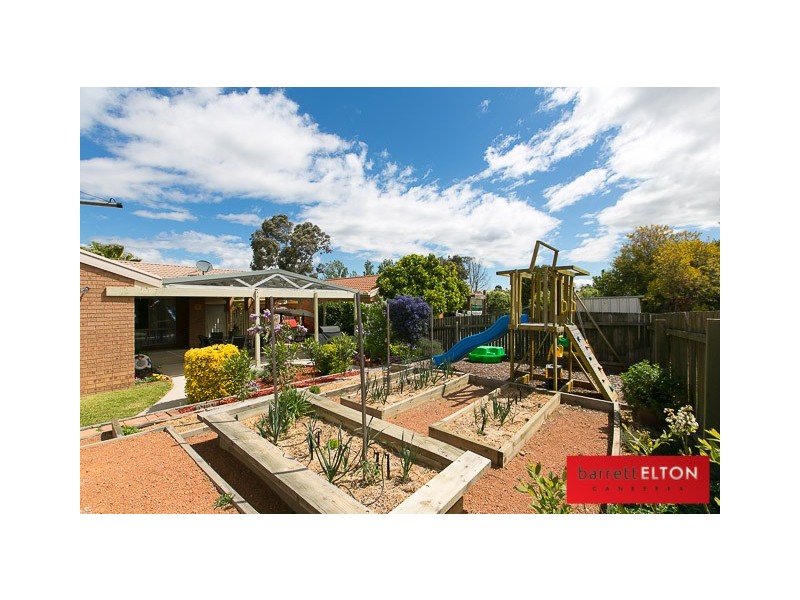 18 Laptz Close, Palmerston ACT 2913