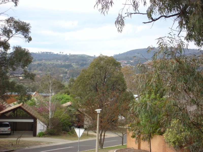 12/92 Hodgson Crescent, Pearce ACT 2607