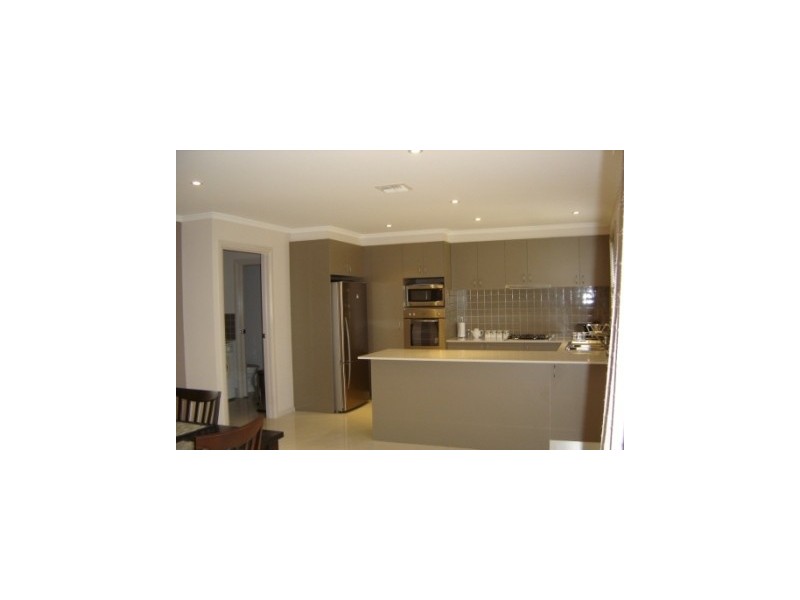 77 Alice Cummins, Gungahlin ACT 2912