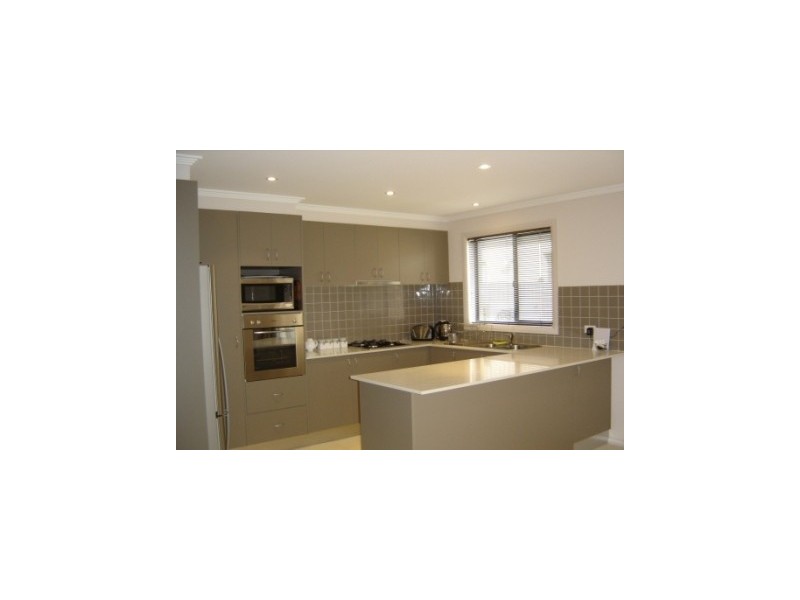 77 Alice Cummins, Gungahlin ACT 2912