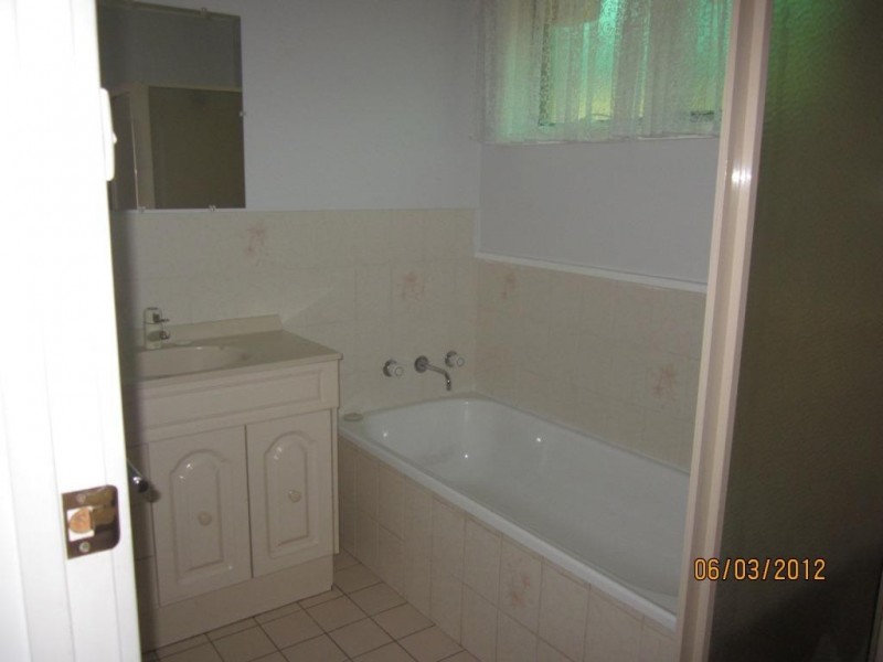 10 Forsyth Place, Charnwood ACT 2615