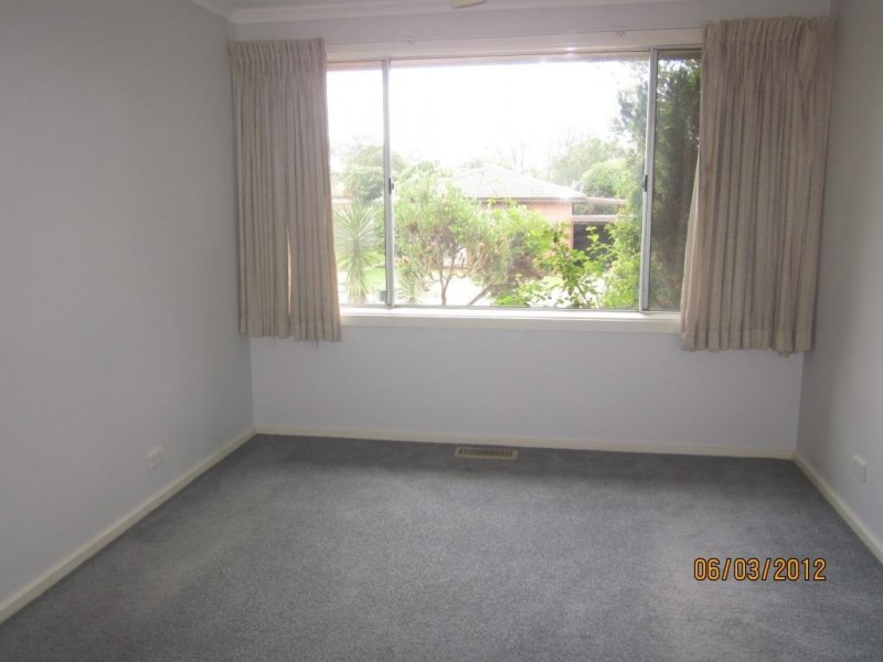 10 Forsyth Place, Charnwood ACT 2615