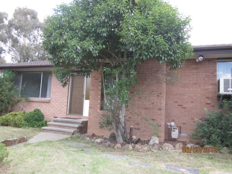 10 Forsyth Place, Charnwood ACT 2615