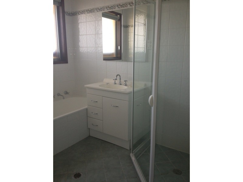 352 Southern Cross Drive, Macgregor ACT 2615