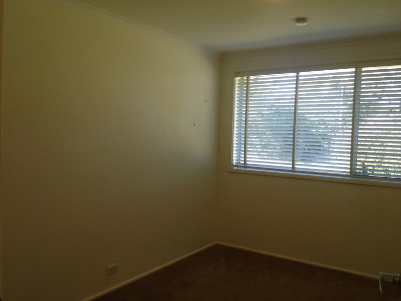 70 Degraves Crescent, Wanniassa ACT 2903