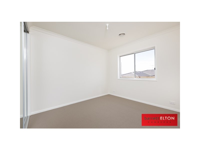 37 Langtree Crescent, Crace ACT 2911