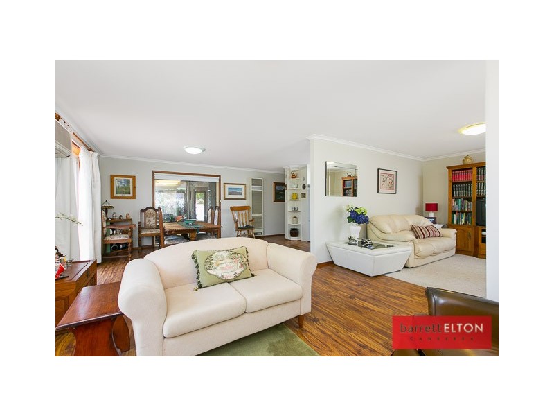 16 Kilburn Close, Dunlop ACT 2615