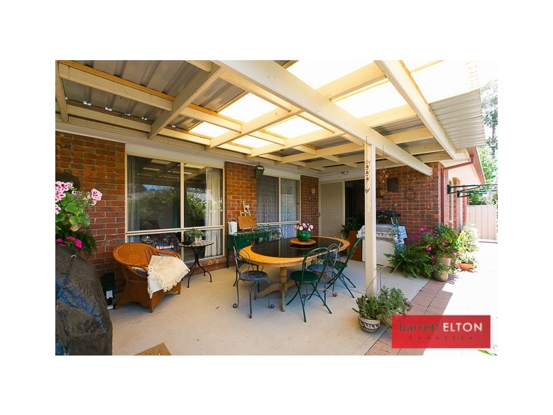 16 Kilburn Close, Dunlop ACT 2615