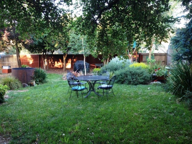 8 Bundey Street, Higgins ACT 2615