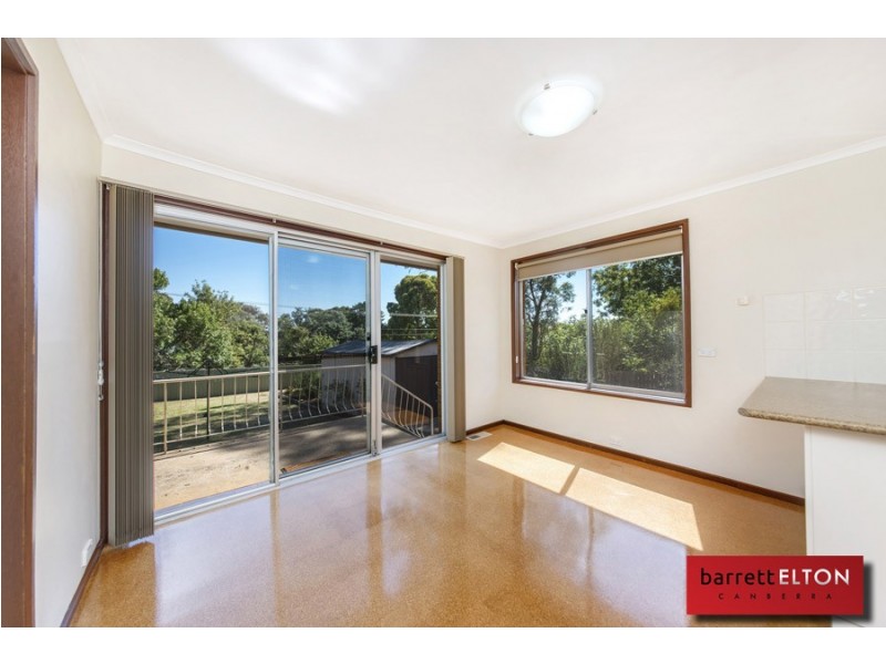 352 Southern Cross Drive, Macgregor ACT 2615