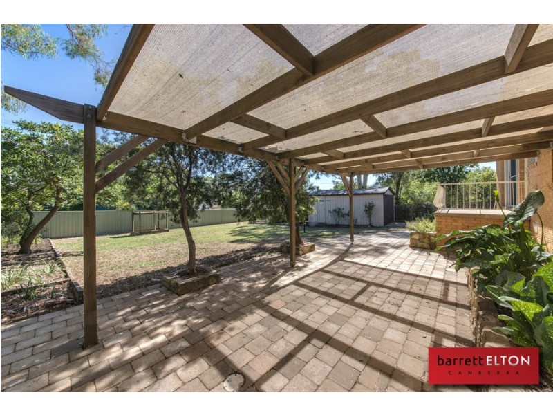 352 Southern Cross Drive, Macgregor ACT 2615